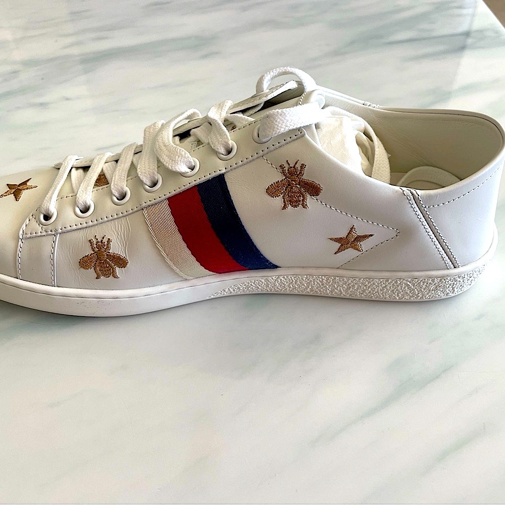 👟⭐️New Gucci Ace White Sneakers with Stars ⭐️ and Bees 🐝. Size 40 IT.